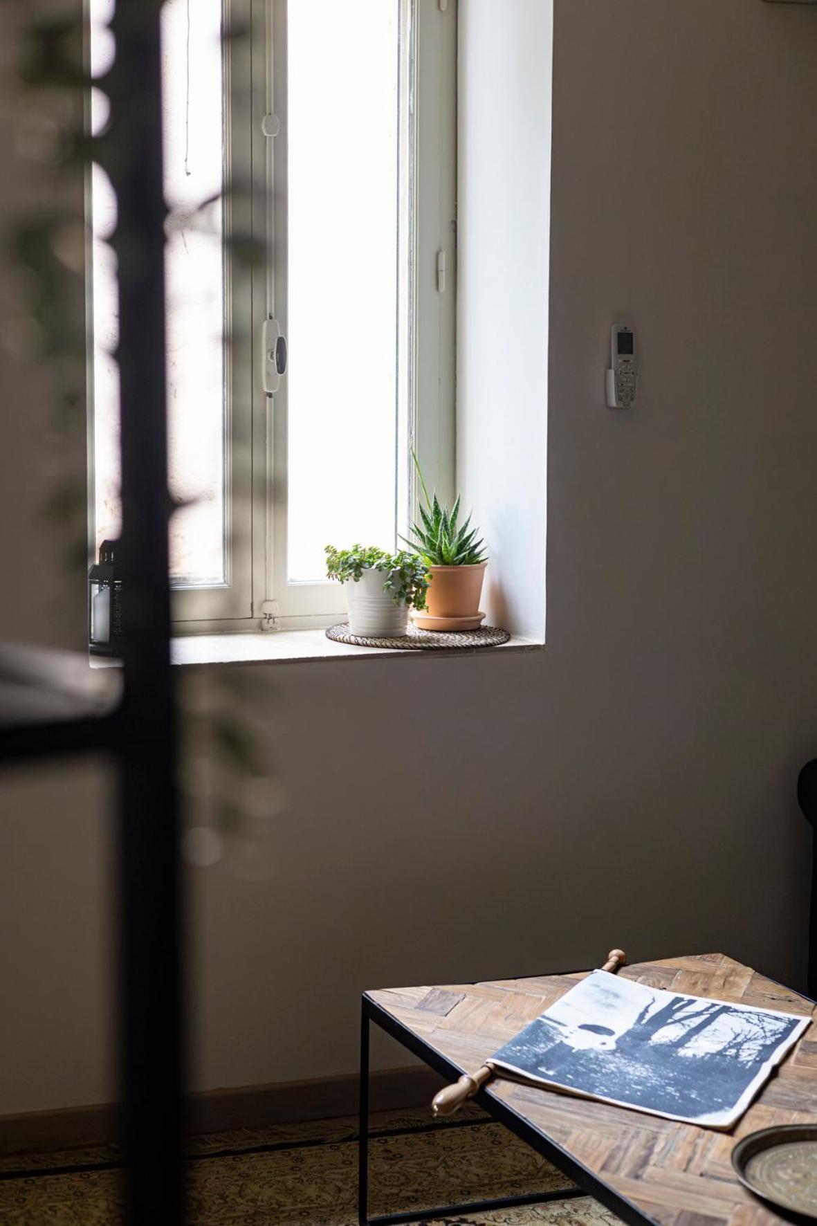 Charmante Maison En Arles : La Roquette Buitenkant foto